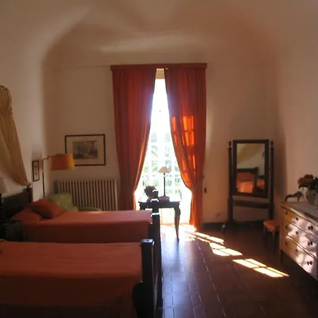 Sleeps 2 Pool Wifi T763652 * Marconia